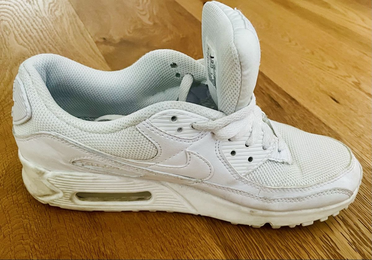 Nike Scarpe da uomo: Nike Air Max 90 - US 7.5 (Grösse 40.5) – Usato da Stansstad venduto da alexandra171080 1