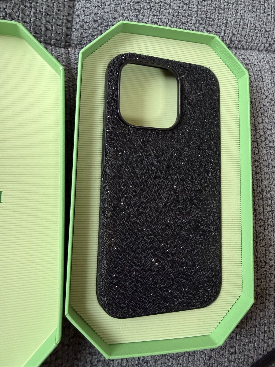 Swarovski Cover & Protezioni schermo: Swarowski Hülle 14 Pro – Usato da Goldingen venduto da Wibli96 2