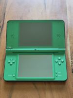 Nintendo DSi XL mit 16 Spiele & Zubehör