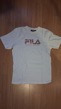 Fila T-Shirt weiss mit Pailletten Grösse S neuwertig