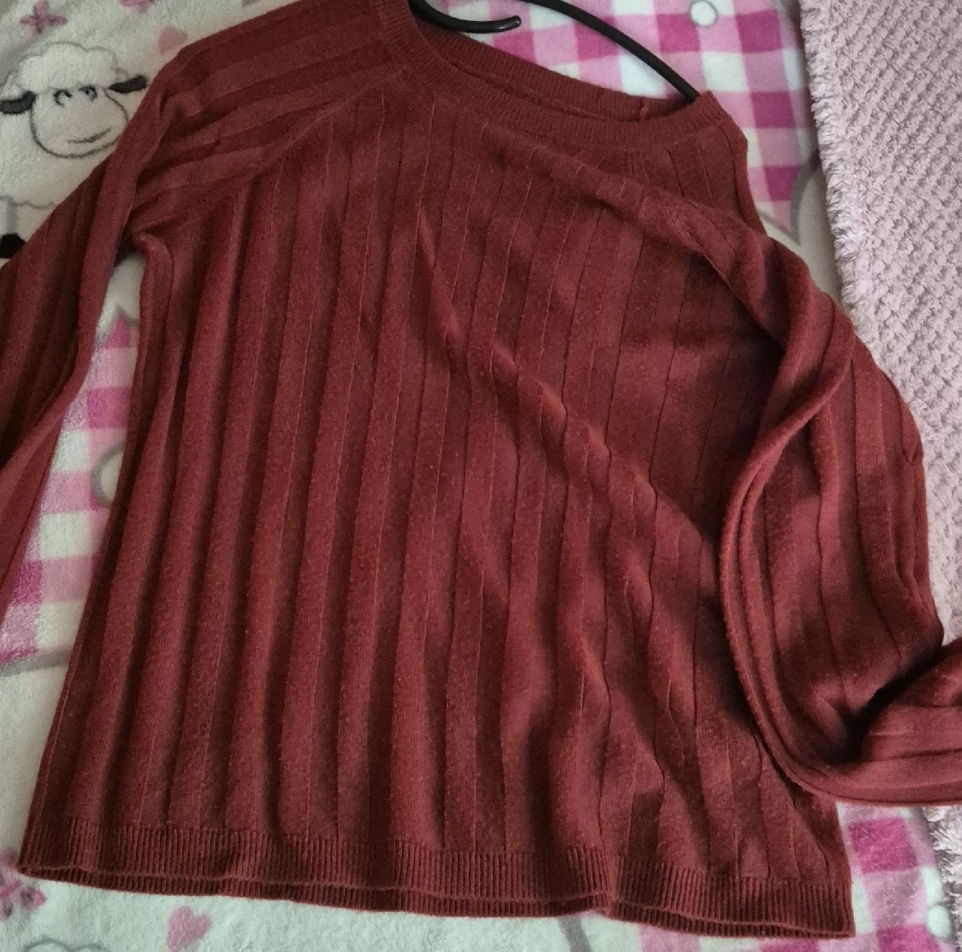 Only Pullover & Sweatshirts: Damen Pullover rot gerippt Grösse S  – Neu (gemäss Beschreibung) aus Windisch von Europapark18 1