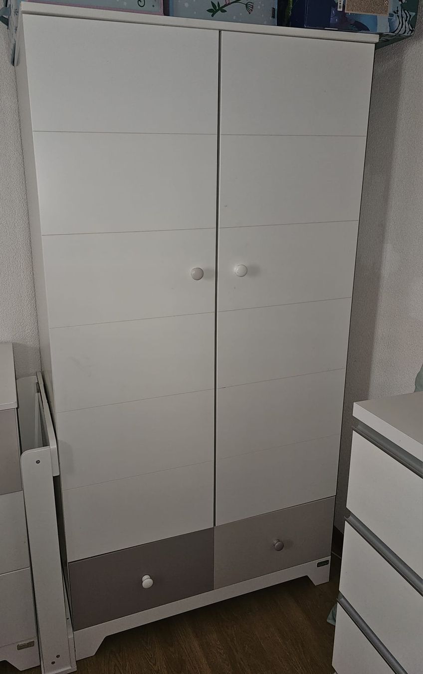 Armoires: Kinder-Kleiderschrank – D'occasion à Biberist par Marc_24