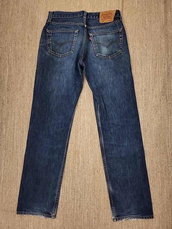 Jeans: Jean Levi's T33x34 – Usato da Lausanne venduto da imreloumaye 1