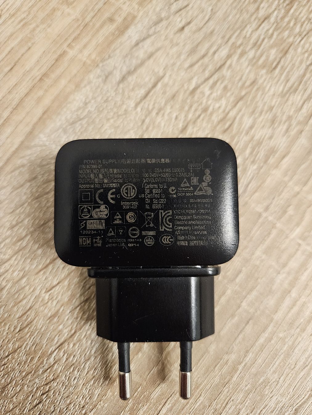 Plantronics Unità & Adattatore: Original Plantronics Netzteil USB – Usato da Wauwil venduto da seriously3 1