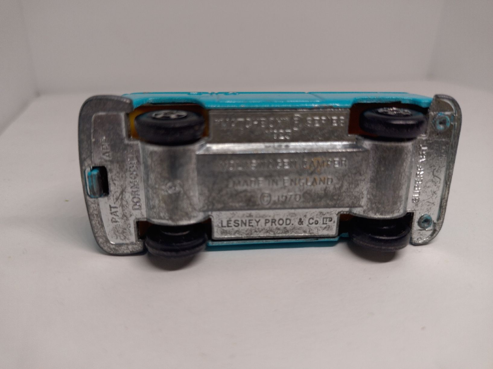 Matchbox Modellini d'auto: Matchbox, VW Camper (T2) – Usato da La Chaux-de-Fonds venduto da Pierrot8404 4