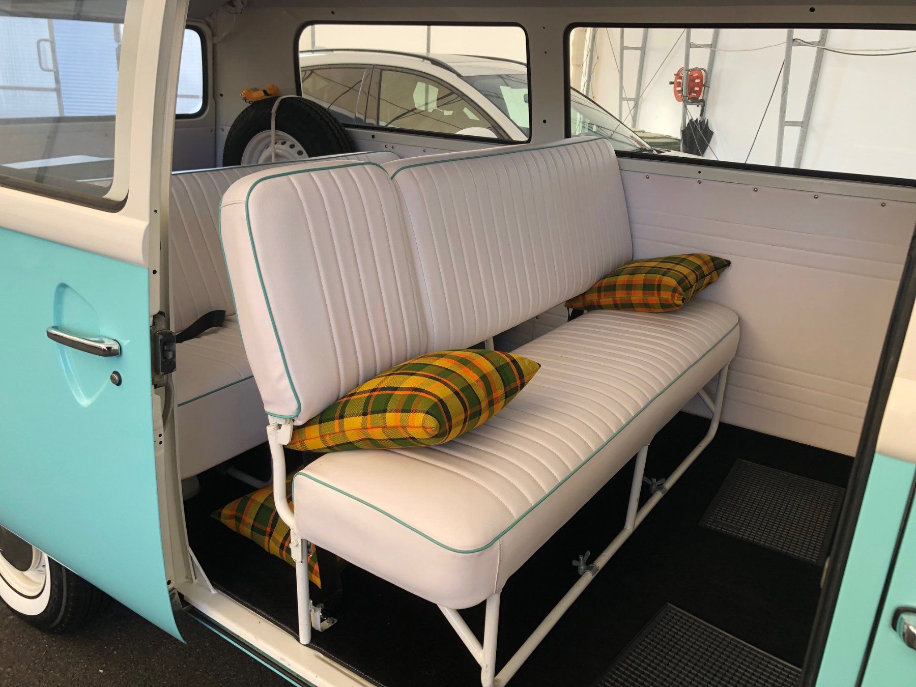 VW Autos: VW Bus T2 – D'occasion à Matzingen par Oli82 5