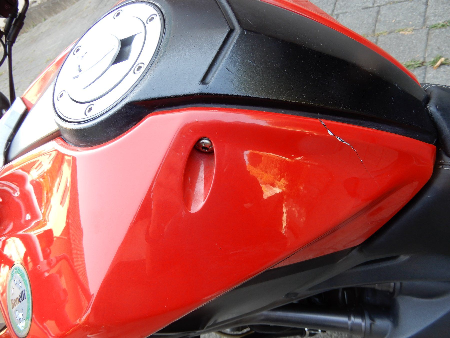 Benelli Strasse: Benelli TNT R 160 – Defekt aus Belp von Furano 5
