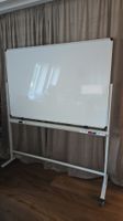 Whiteboard mobil mit Ständer weiss, neuwertig 