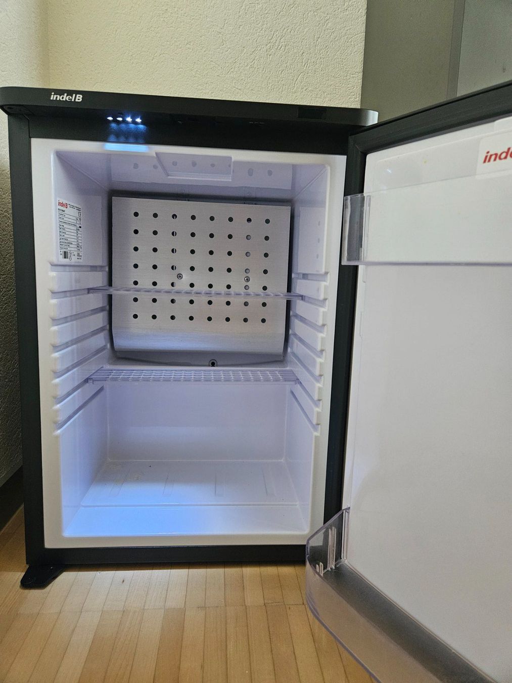 Frigoriferi: Indel B  K35  Minibar – Usato da Forch venduto da dpg208 1