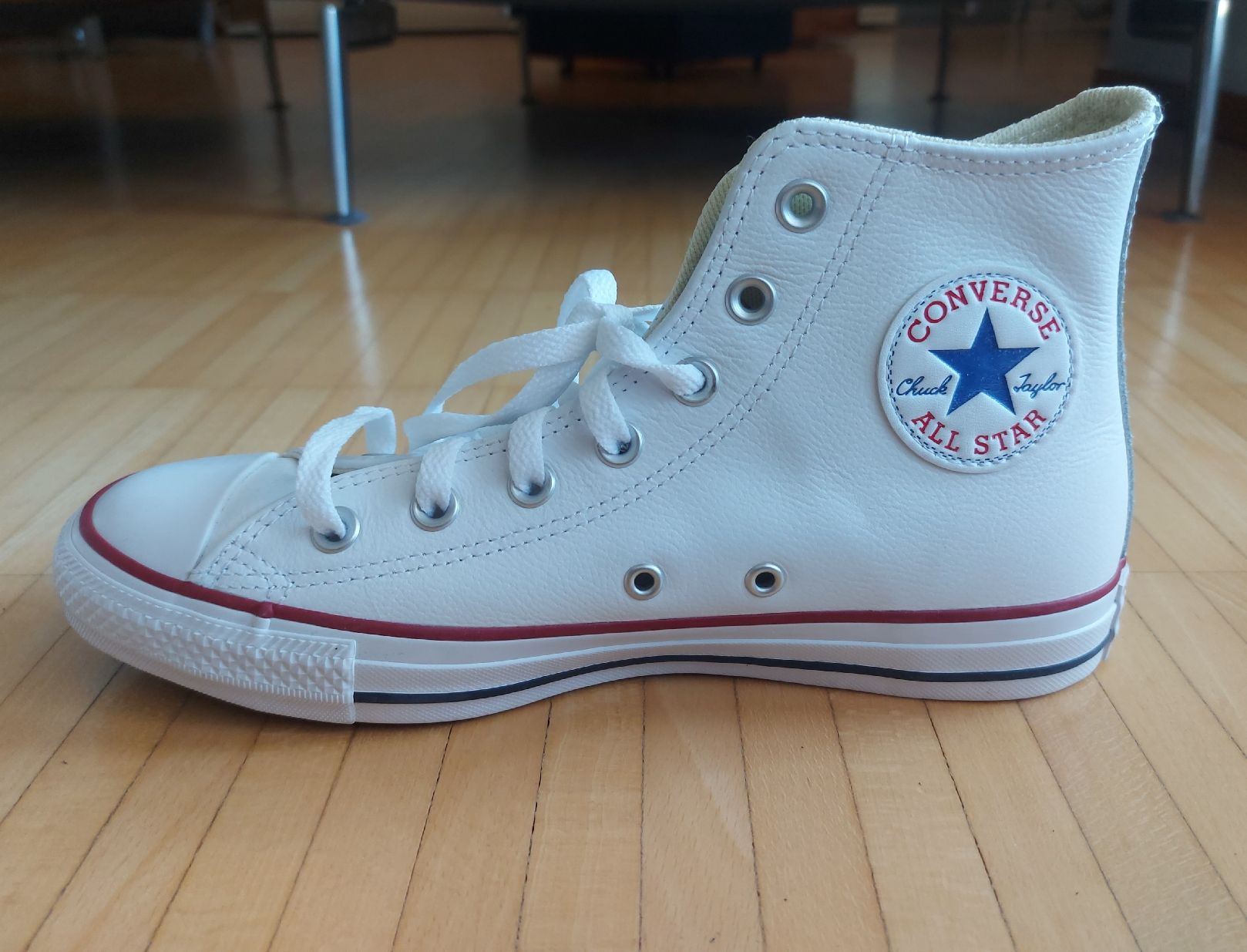Converse Scarpe da uomo: Converse, Leder, weiss, Gr. 39 – Usato da Oberengstringen venduto da PaolaDe 1