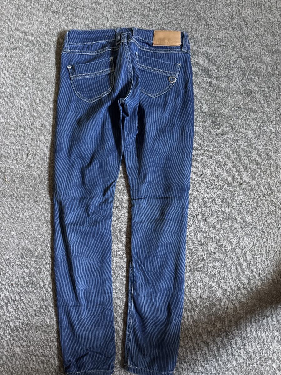 Please Jeans Jeans: Please Jeans XS jedoch kleine S – Usato da Abtwil SG venduto da monchy01 1
