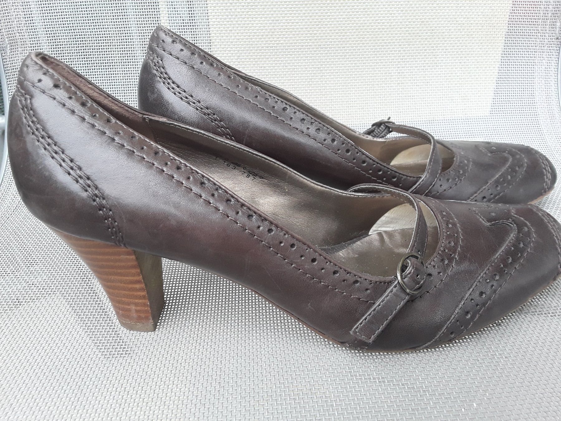 Scarpe da donna: Leder-Pumps 5 Th Avenue Gr.39 – Usato da Heimberg venduto da Samprof 3