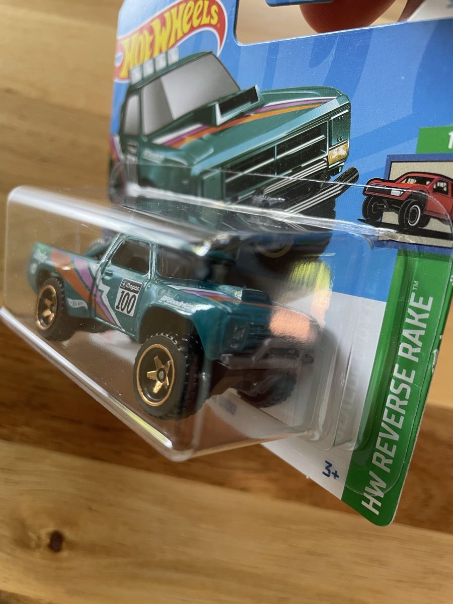 Hot Wheels Modellini d'auto: Hotwheels 87 dodge d100 grün – Nuovo e nell'imballaggio originale da Sutz venduto da mtechcab 1