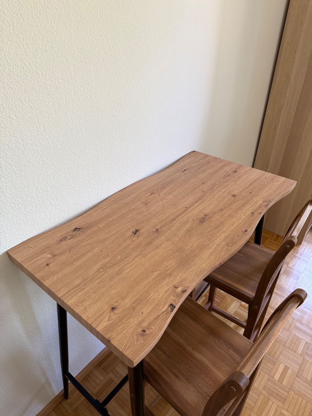 Mömax Set di tavolo e panche: Bar-Tisch & Stühle – Usato da Basel venduto da jas_9ckm 1