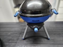 Campingaz Gasgrill tragbar blau mit Zubehör guter Zustand