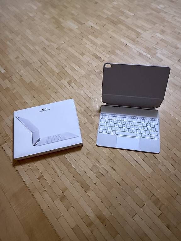Tastiere: original Apple iPad Magic Keyboard 13" Model A3340 – Usato da Scherzingen venduto da polini42