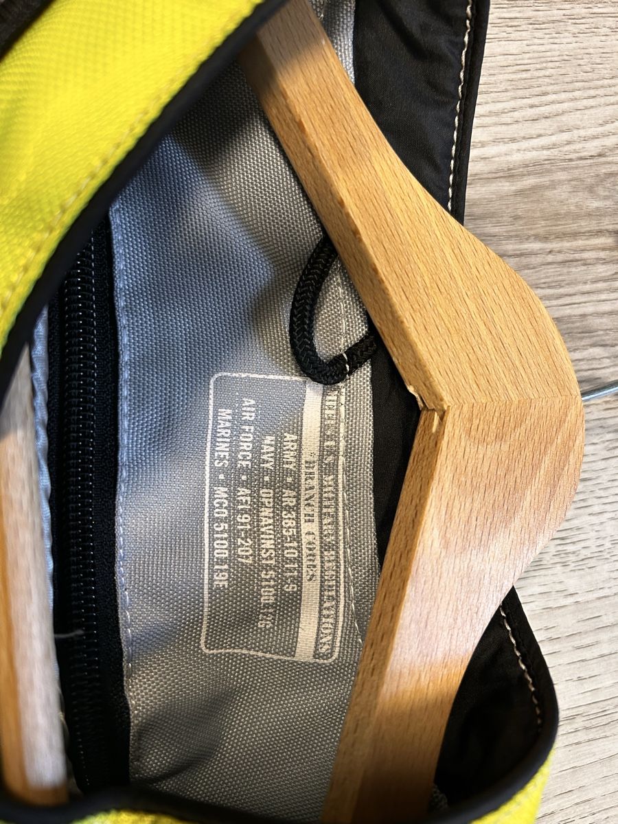 Icon Giacche: Blouson moto Icon Taille XL Neuf  Impeccable – Nuovo (secondo la descrizione) da Crissier venduto da AtelierDeuxSantos 1
