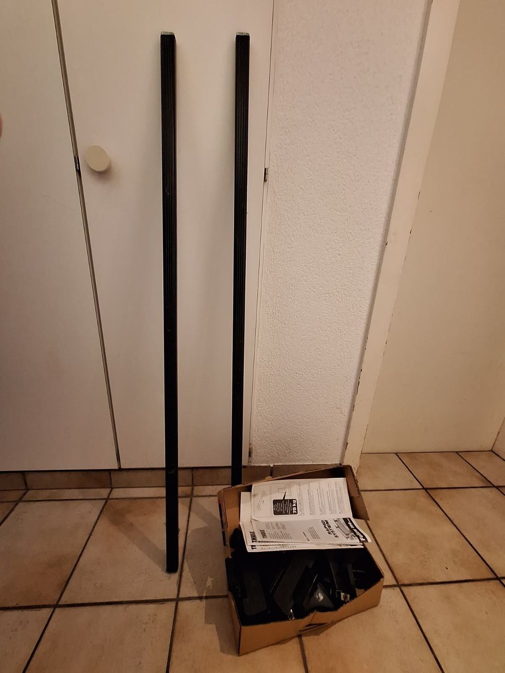 Thule Dachträger: Thule 755 Footpack  + Dachträgerstangen – Gebraucht aus Ipsach von nik_6hkj 2