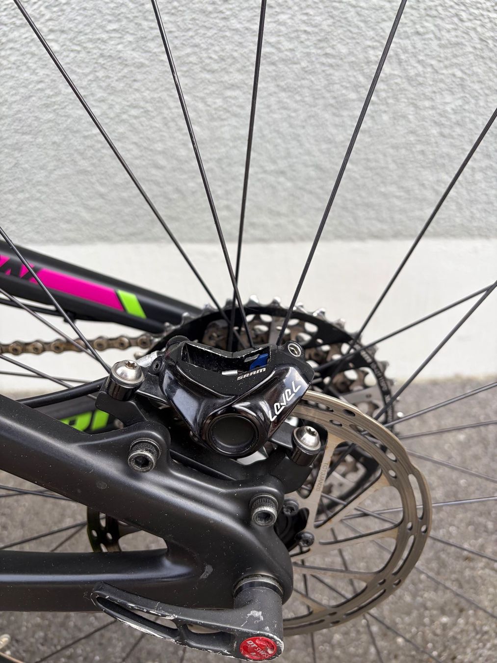 Santa Cruz Biciclette: Santa Cruz Bronson C "PIKE", Size S, 27.5" – Usato da Engelberg venduto da Pits68 7