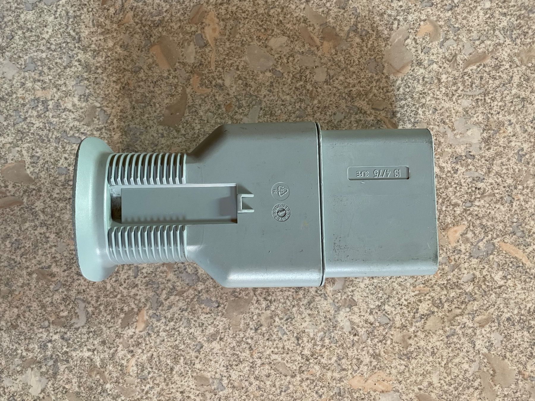 Stecker: Stecker J75/ 4 Polig – Gebraucht aus Huttwil von Bolpa 2