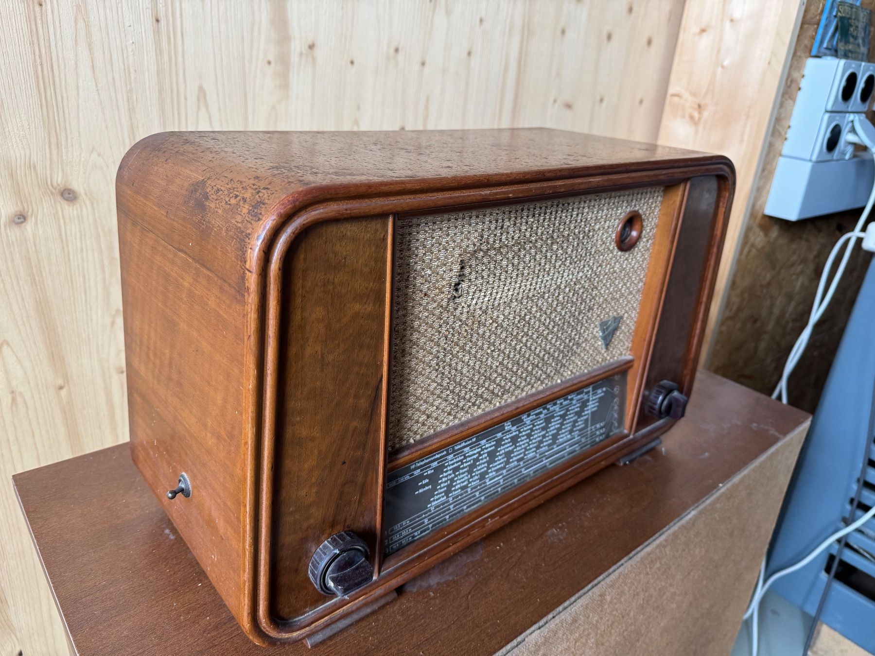 Biennophone Radios: Piennophone Radio – Gebraucht aus Reigoldswil von pet_dj8f 3