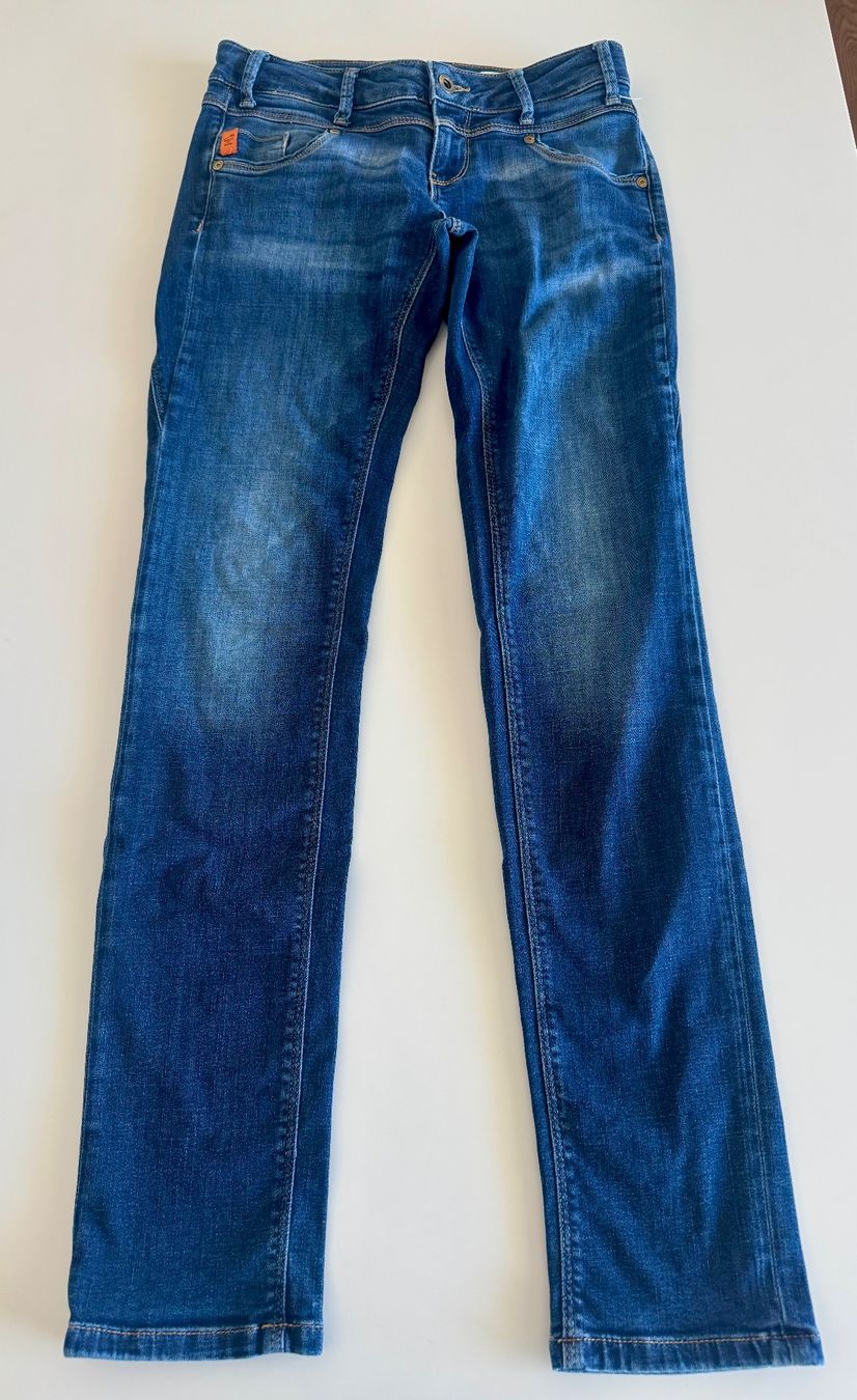 Jeans: Jeans M.O.D. – D'occasion à Domat/Ems par cowi