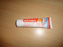 *** Kinderzahnpasta *** / elmex / Neu