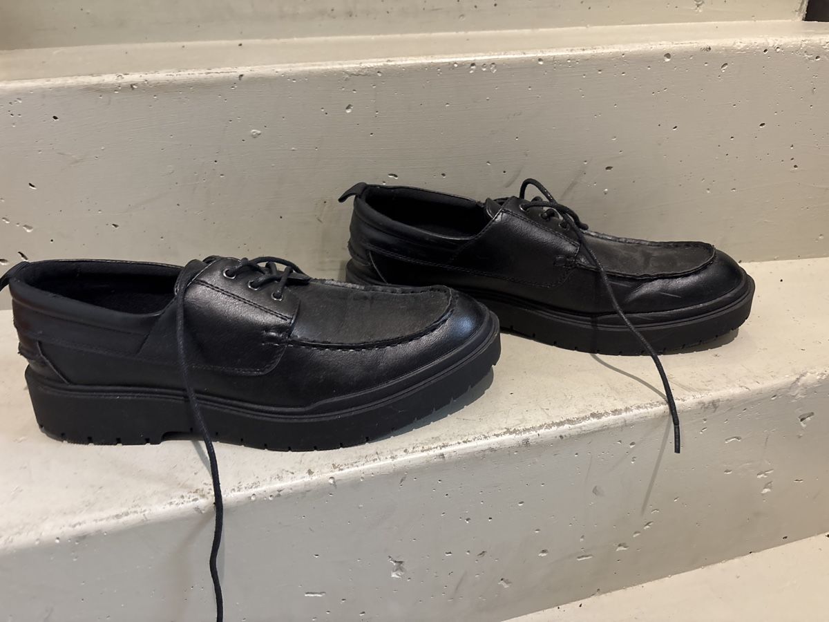Scarpe da uomo: Schwarze Schnürschuhe YOURTURN Gr. 43 – Nuovo (secondo la descrizione) da Hendschiken venduto da Urania 1