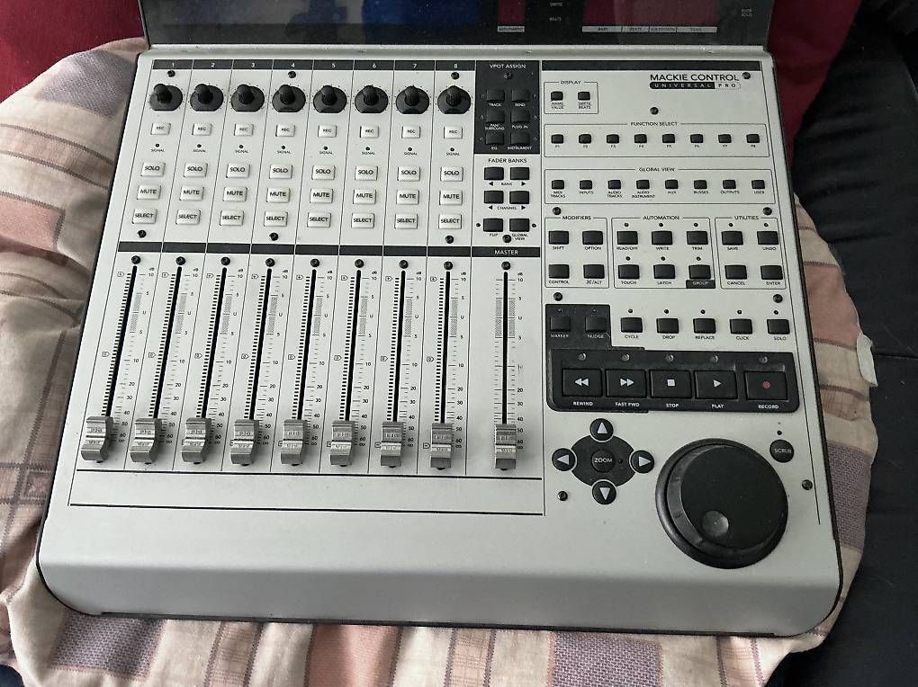 Platines de mixage: Mackie – D'occasion à Thusis par pie_9dwg