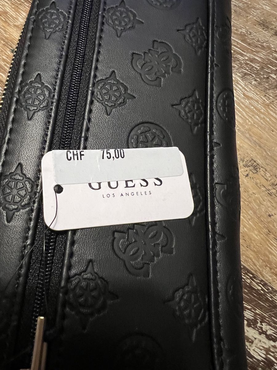 Guess Portamonete: Guess Portemonnaie – Nuovo e nell'imballaggio originale da Widnau venduto da Katja1973 2