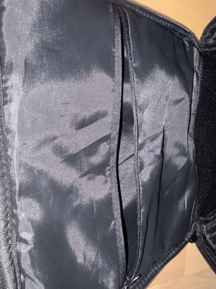 Ccm Sacs: CCM Masken-Tasche schwarz gebraucht – D'occasion à Düdingen par doems72 3