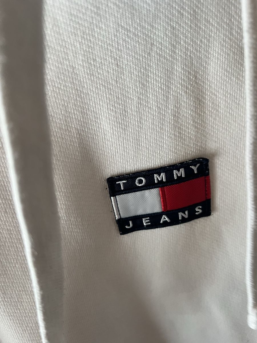Tommy Hilfiger Maglioni & Felpe: Hoodie Tommy Hilfiger white – Nuovo (secondo la descrizione) da Villars-Ste-Croix venduto da Maaaat 2