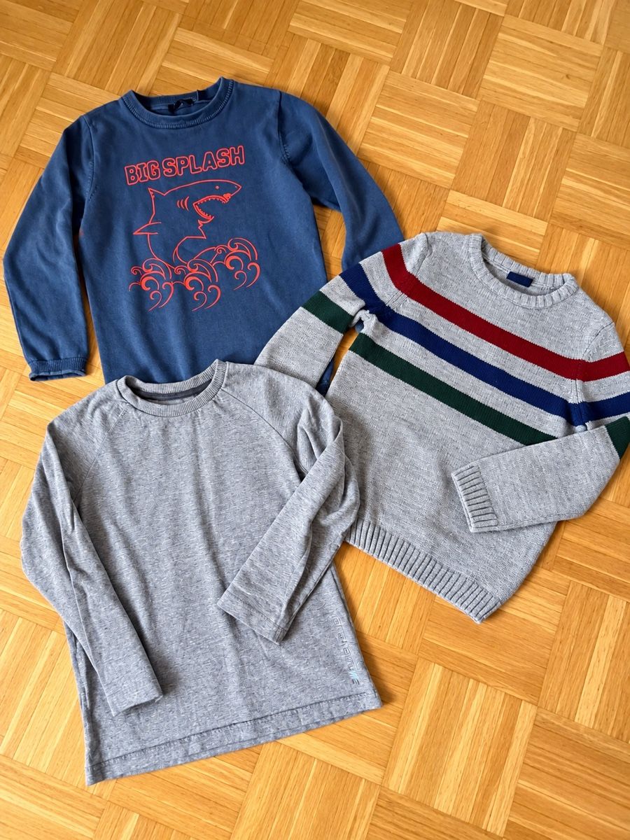 Lotti & Set di vestiti: Lot de 3 pulls pour garçon taille 116 – Usato da La Chaux-de-Fonds venduto da Sabinchenn