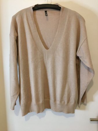 Damenpullover Gr.: L, schöne beige Farbe ,V-Ausschnitt, NEU