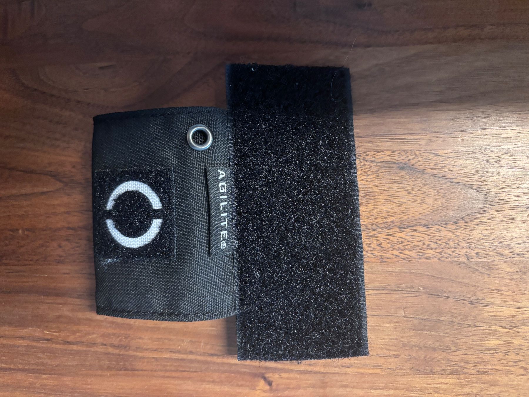 Wandhalterungen: Agilite TQ Holder Black – Neu (gemäss Beschreibung) aus Lausen von ole1993