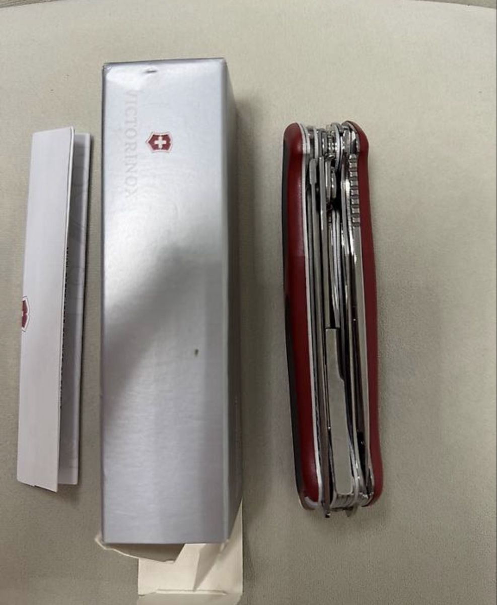 Victorinox Couteaux de poche: RangerGrip Gardener – Neuf avec emballage d'origine à Ibach par nit_t9cz 1