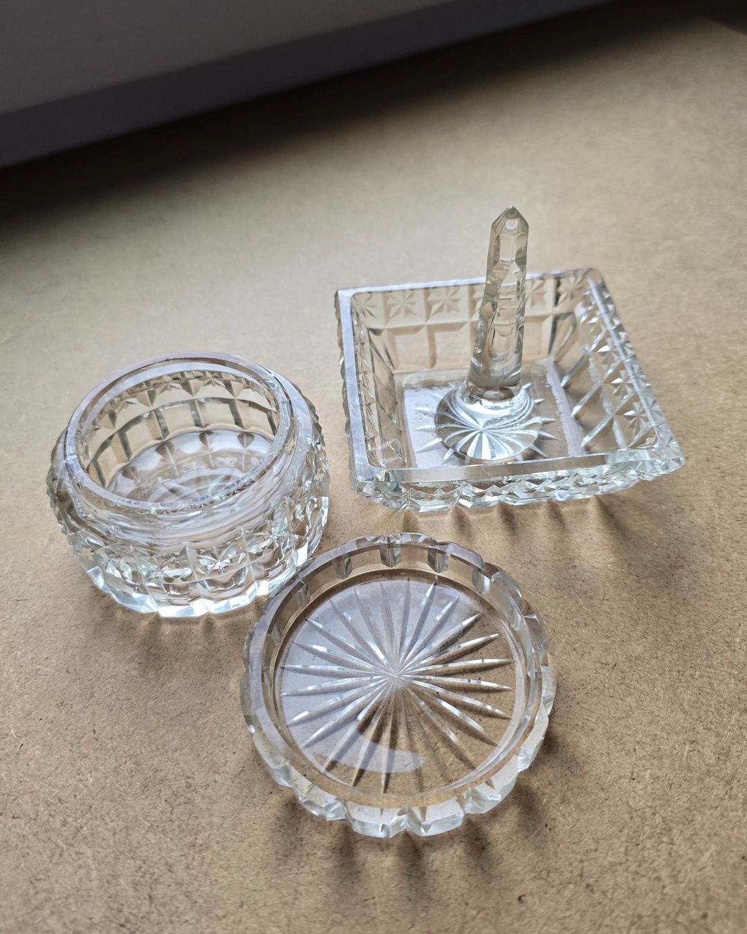 Bicchieri: Art Deco Ringhalter & Glasdose, antik – Usato da Rheinau venduto da MakalekaAloha 4