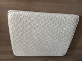Matratze neu 160x200