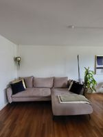 XXL Ecksofa mit Schlaffunktion, sehr guter Zustand, beige