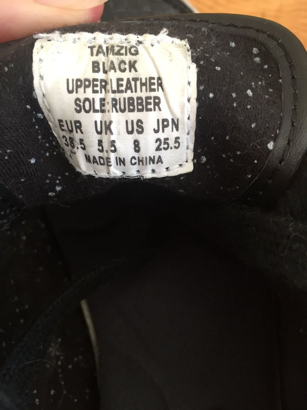 Scarpe da donna: Sneaker aus schwarzem Leder Gr. 38.5 / Baskets cuir – Usato da Zürich venduto da AnnaSa 3