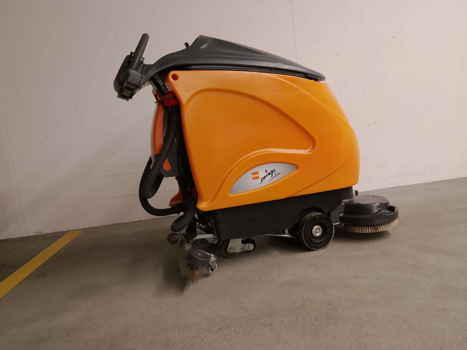 Tutte le macchine: scheuersaugmaschine taski swingo 1255 b – Usato da Wohlen AG venduto da ang_xy8w 2