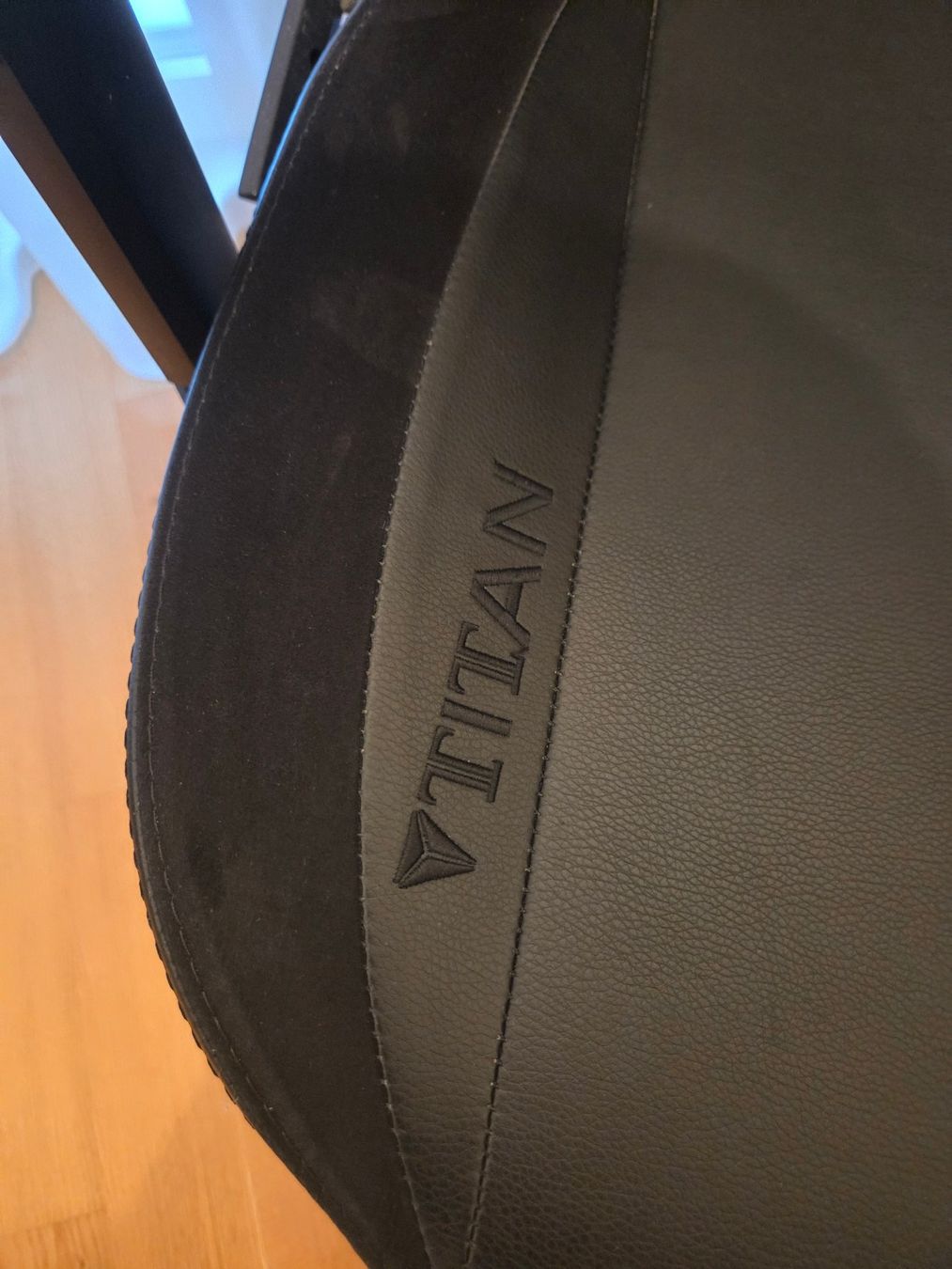 Secretlab Sedie: Secretlab Titan Gaming Stuhl 2020 ca. 2 Jahre alt – Usato da Wetzikon ZH venduto da Eyera 5