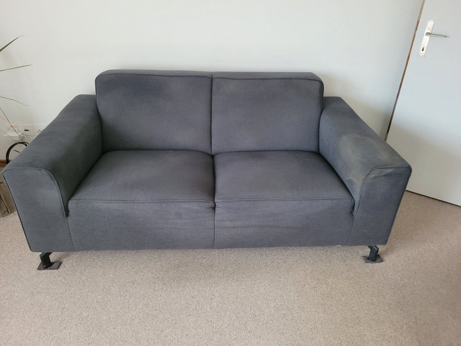 Divani: 2-er Sofa mit Gebrauchsspuren – Usato da Elgg venduto da Antonus