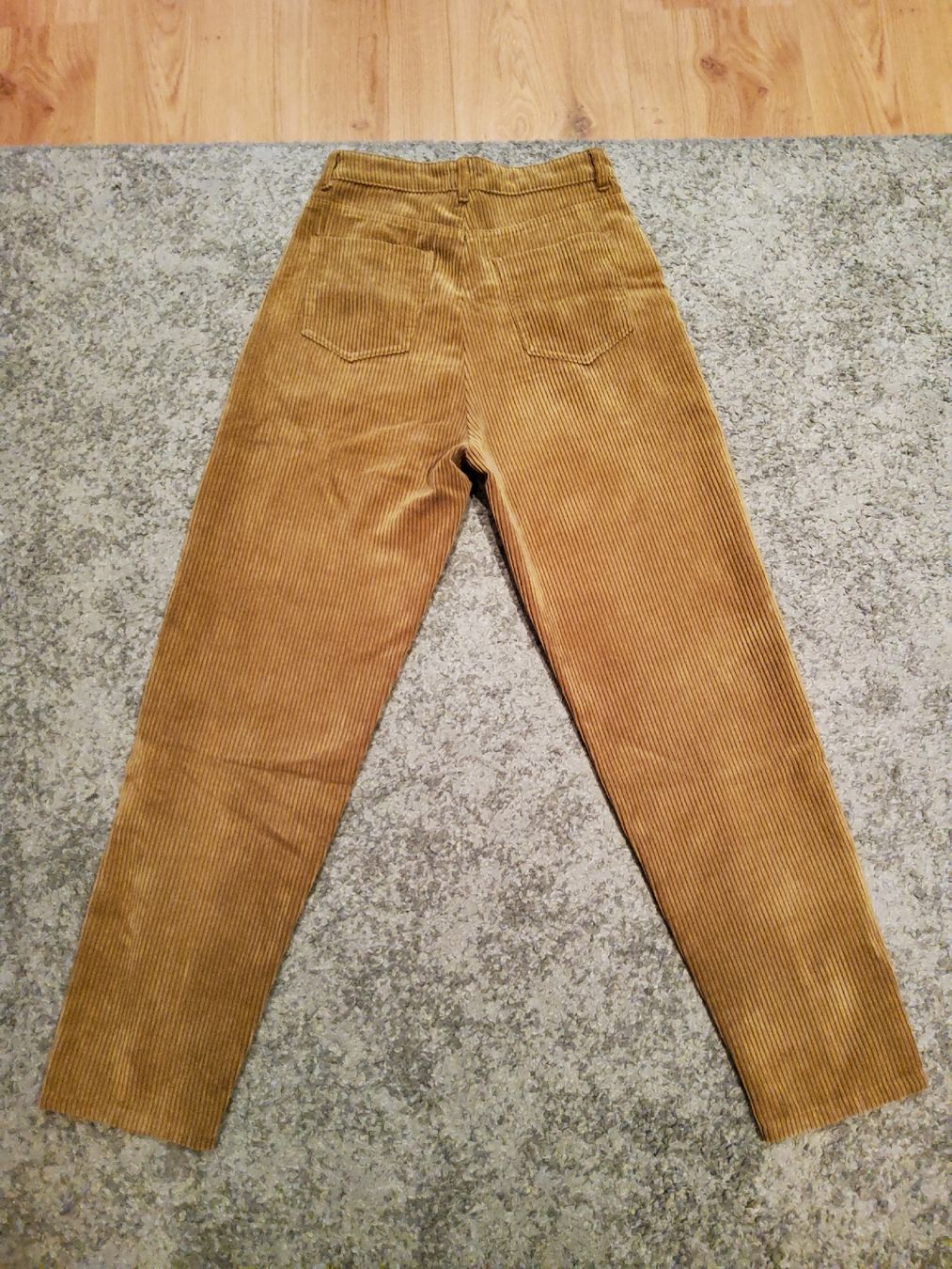 Tally Weijl Pantaloni: Cordhose Braun Gr.34 – Usato da Sax venduto da Kieselstei 2