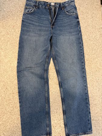 Damen Jeans Bershka High Waist Straight Blau Gr. 38
