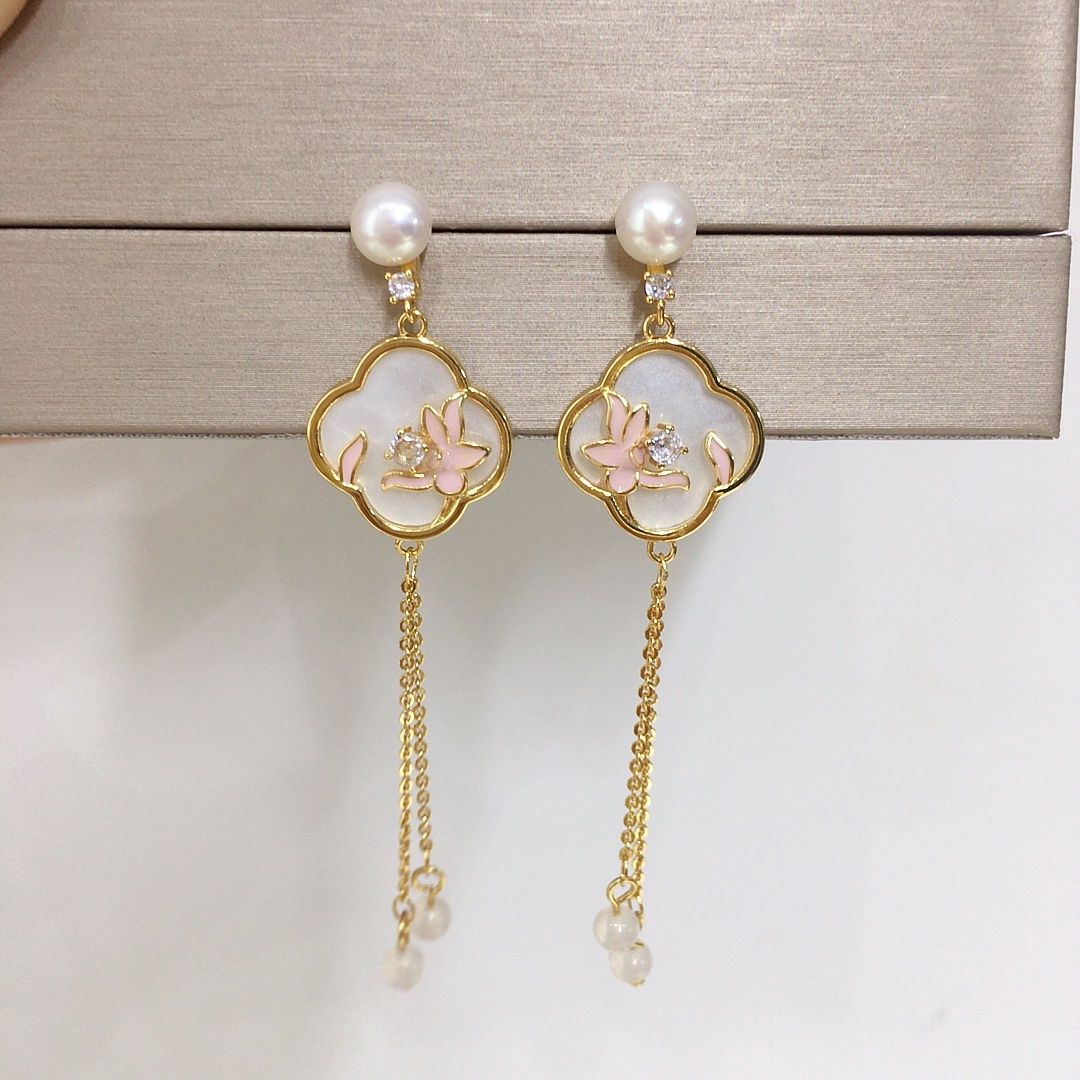 Ohrringe & -stecker: Boucles d'oreilles Lotus Impérial – Neu und originalverpackt aus St-Maurice von Sandrinette123 1
