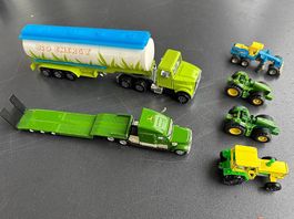 6 Camions ou Tracteurs