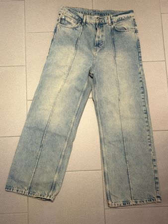 Peso Pintuck Jeans, Size 32