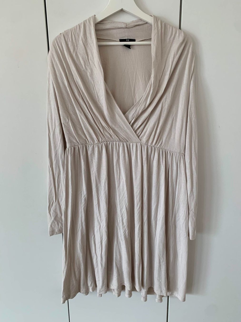 H&M Vestiti: H&M Kleid L/EUR 44-46 – Usato da Thalwil venduto da san_685y