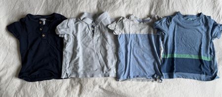4 T-Shirts in Blautönen 